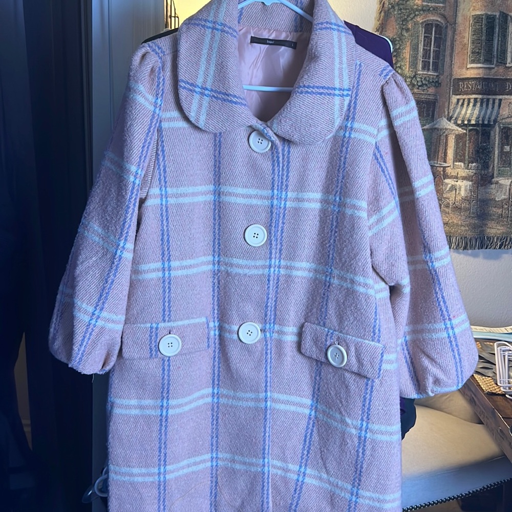 Soft pink coat fluffy sleeves button down the front